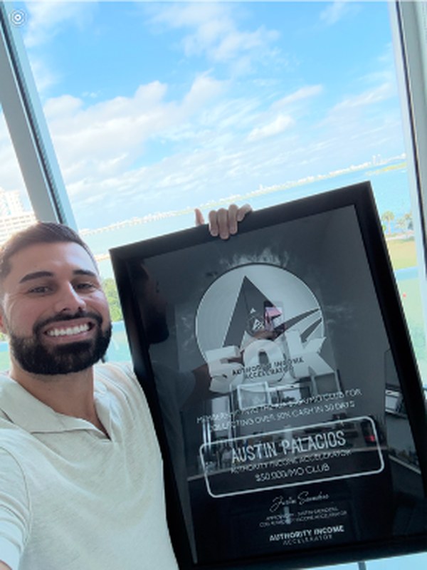 Austin Palacios, Coaching client